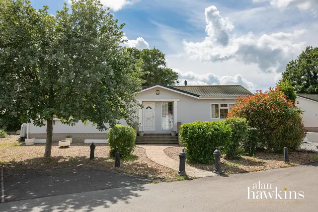 Lillybrook Estate, Lyneham, SN15, photo 1