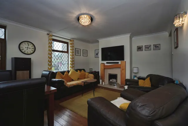 Richardson Street, Oakenshaw, BD12, photo 3