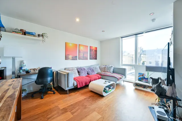 23 Roffo Court, Boyson Road, London, photo 1