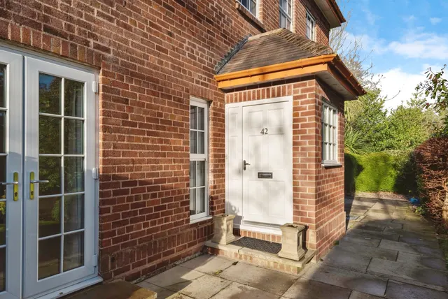 Photo 2 — Kingsley Road, FRODSHAM