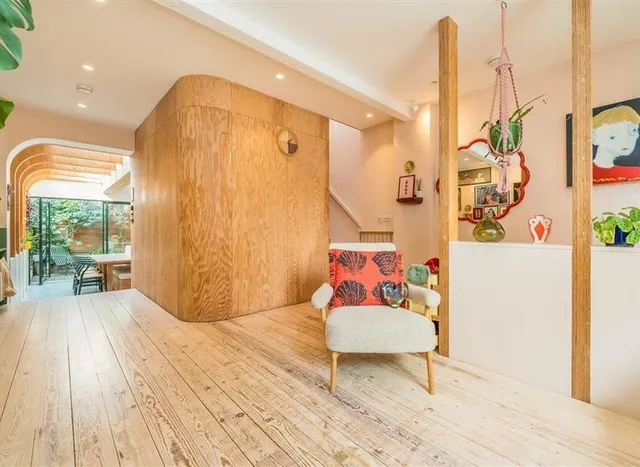 Elwin Street, Jesus Green, E2, photo 1
