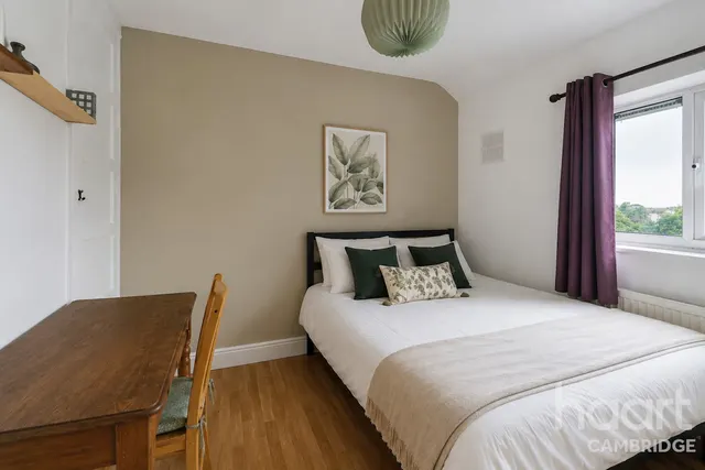 Foster Road, CB2, photo 1