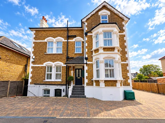 Warren Road, Bexleyheath, DA6, photo 1