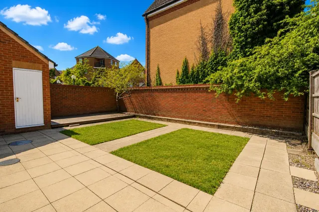 Chelsea Gardens, Church Langley, CM17, photo 3