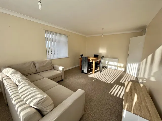 Photo 3 — Princess Road, Poole, BH12