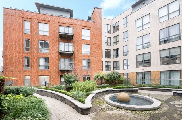 Brewery Lane, Twickenham, TW1, photo 1