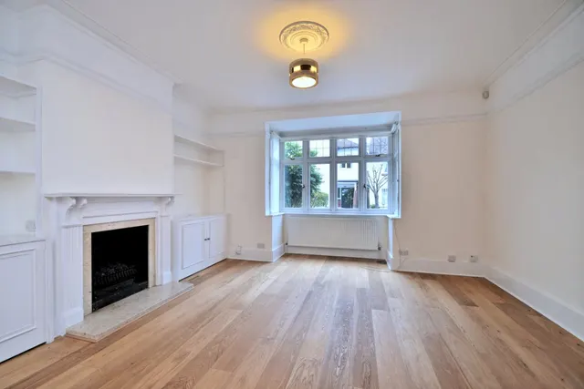 Clavering Avenue, London, SW13, photo 3