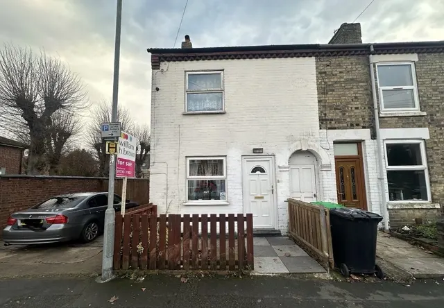 Rock Road, PETERBOROUGH, photo 1