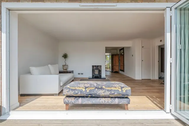 Arun Vale, Pulborough, RH20, photo 2