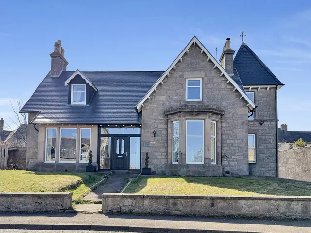Dunbar Street, Lossiemouth, photo 1