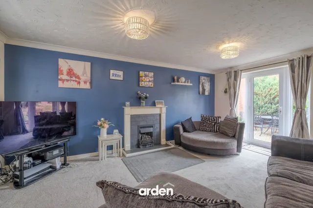 Turnpike Lane, Redditch, B97, photo 2