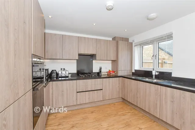 Bethell Road, Faversham, ME13, photo 3