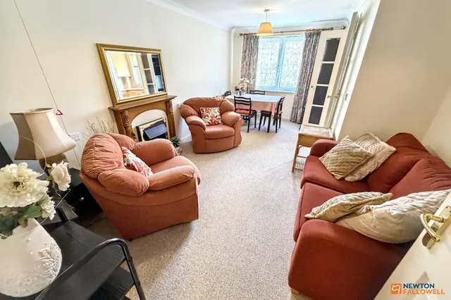 Hedda Drive, Hampton Hargate, PE7, photo 2