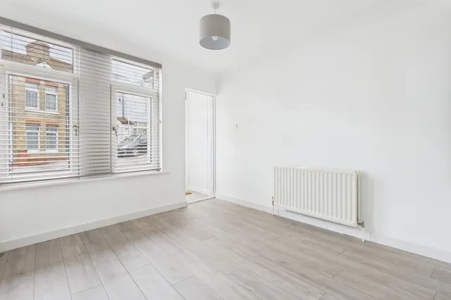 Edward Road, Folkestone, CT19, photo 2