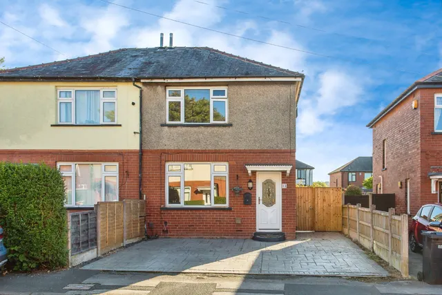 Hope Street North, Horwich, Bolton, photo 1