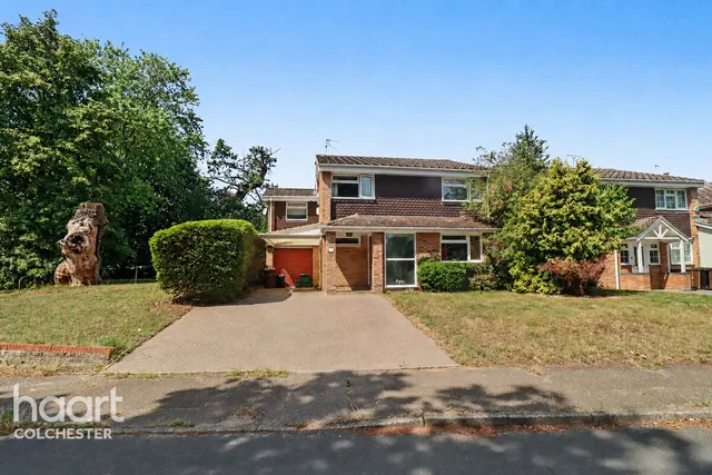 Marlowe Way, Colchester, CO3, photo 1
