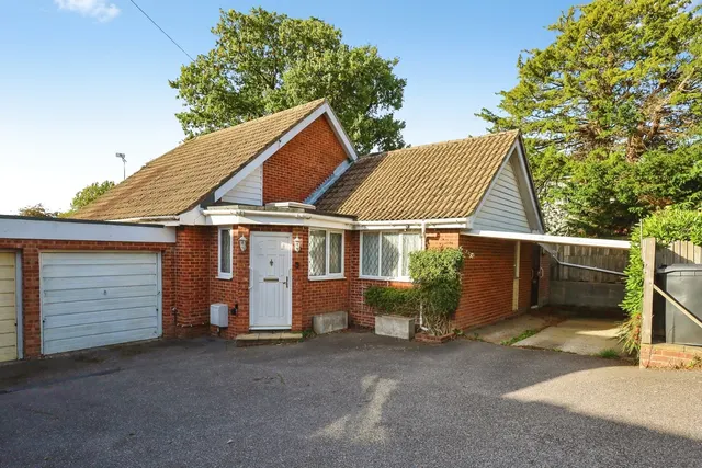 Hailsham Road, Heathfield, TN21, photo 1
