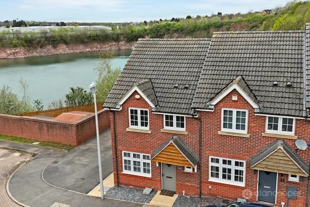 Currane Road, Eliot's View, CV10, photo 2