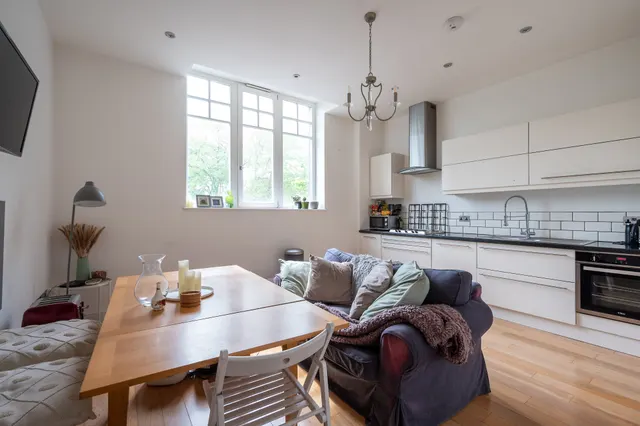 140b West Hill, London, photo 1