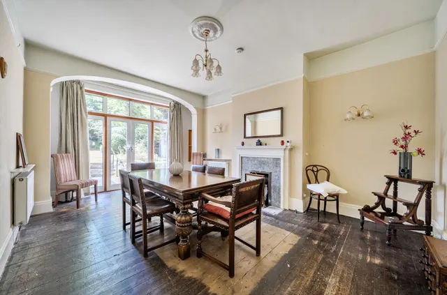 Photo 3 — Purley Knoll, Purley CR8 3AF
