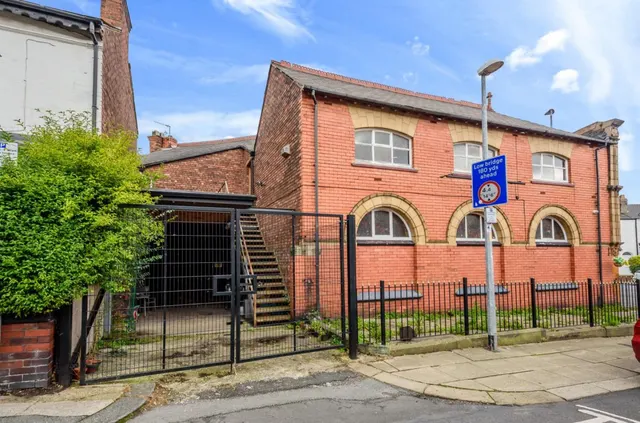 Walkden Road, Walkden, Manchester, photo 1