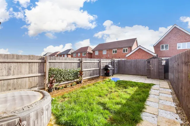 Alliance Terrace, Maidstone, ME17, photo 2