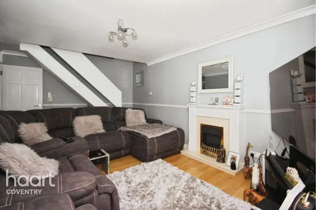 Kent Close, Coventry, CV3, photo 2