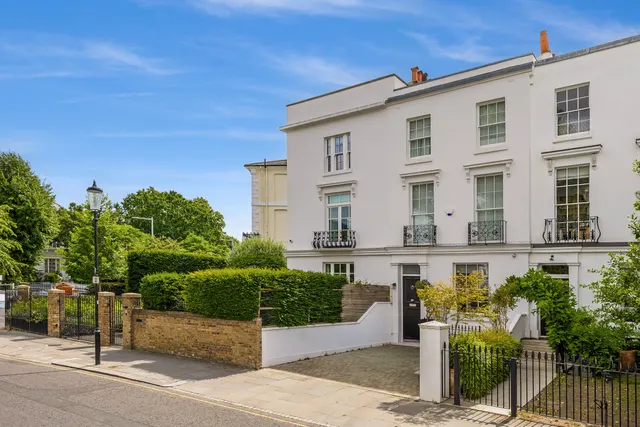 Chepstow Crescent, Notting Hill, London, photo 1