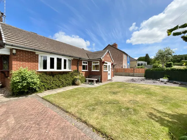 The Bungalow Moss Lane, Cheadle, ST10, photo 2