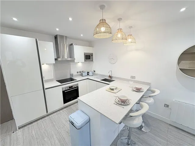 Photo 3 — Eden Place, Cheadle, SK8