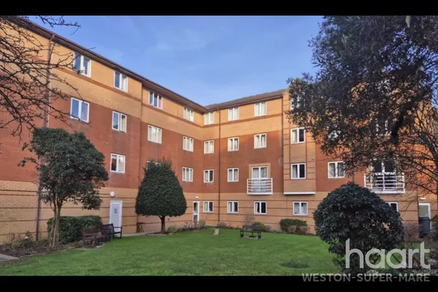 Carlton Street, Weston-Super-Mare, BS23, photo 1