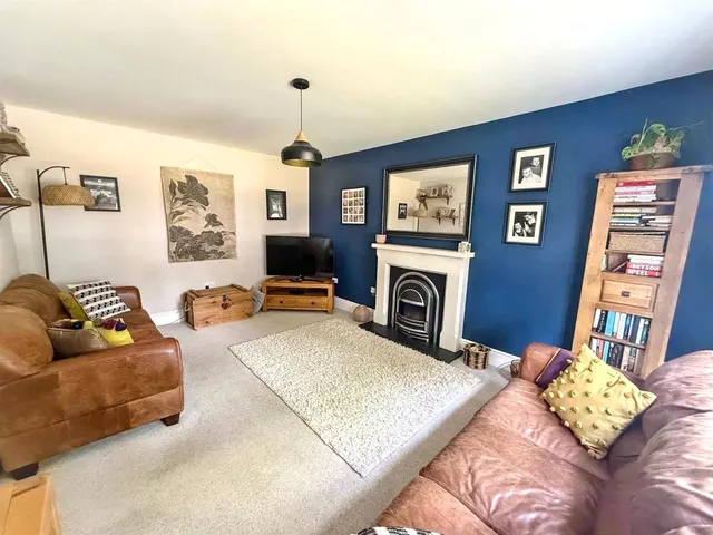 Photo 3 — Hawthorne Road, Steeton, BD20 6FH