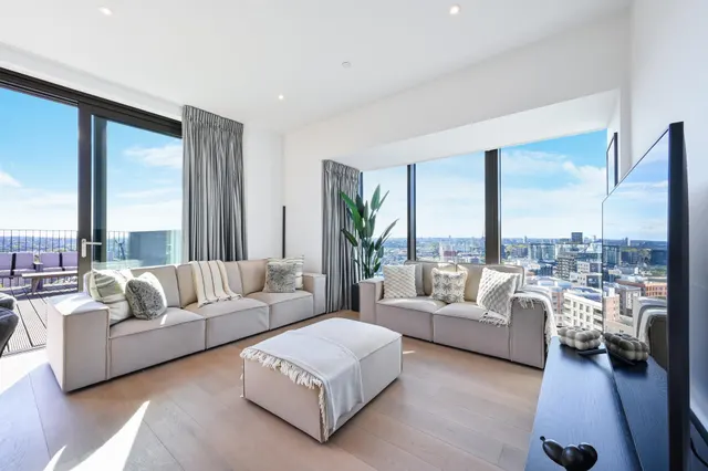 Embassy Gardens, Nine Elms, SW11, photo 1