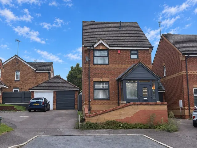 Nether Field Way, Thorpe Astley, LE3, photo 1