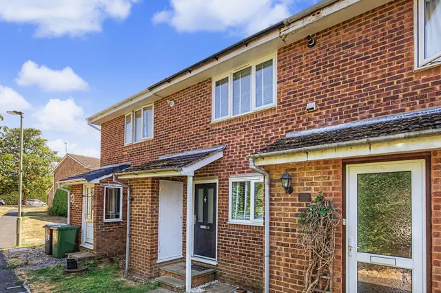 Ormond Road, Thame, photo 1