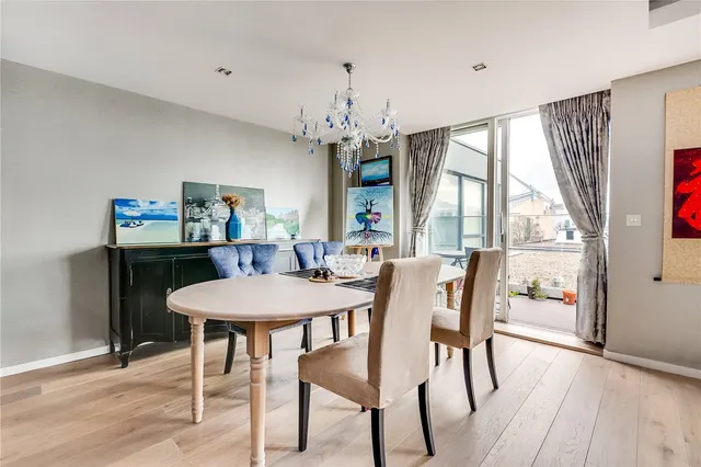 Farm Lane, London, SW6, photo 2