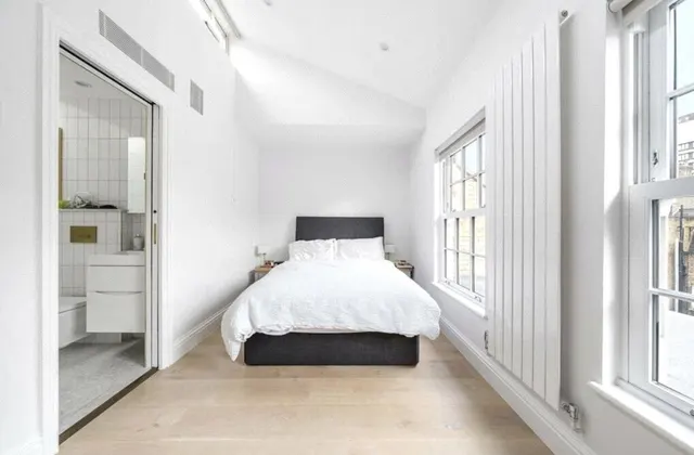 Photo 3 — Windmill Street, Marylebone, London, W1T 2HX