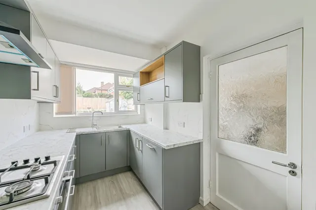 Lindrosa Road, Sutton Coldfield, B74, photo 3