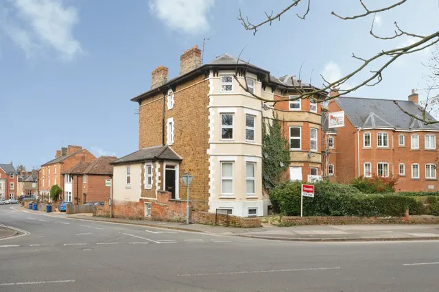 Broughton Road, BANBURY, photo 1