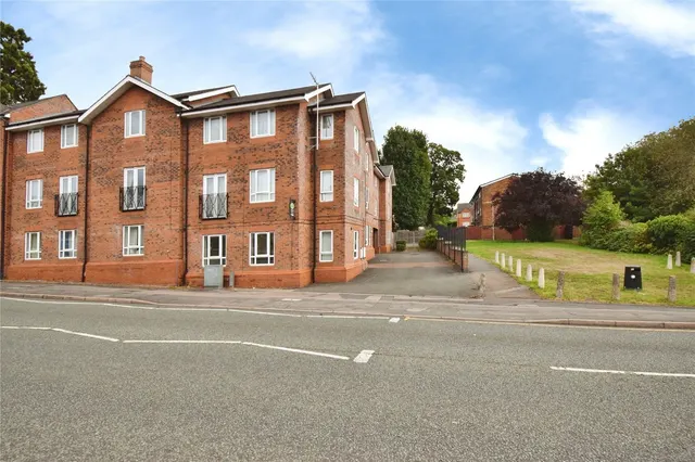 Bull Head Street, Wigston, LE18, photo 1