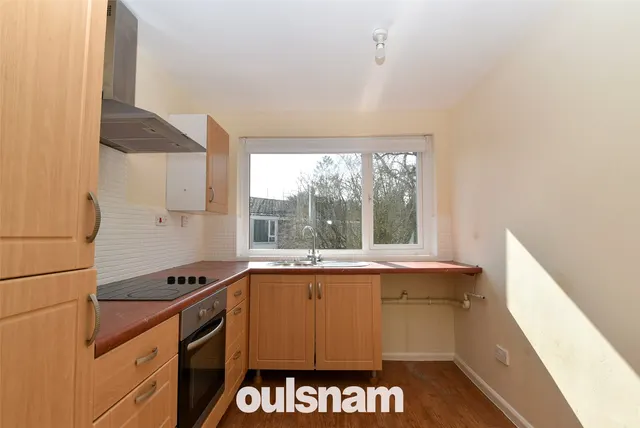 Photo 3 — Pickering Croft, Bartley Green, Birmingham, B32 3LN