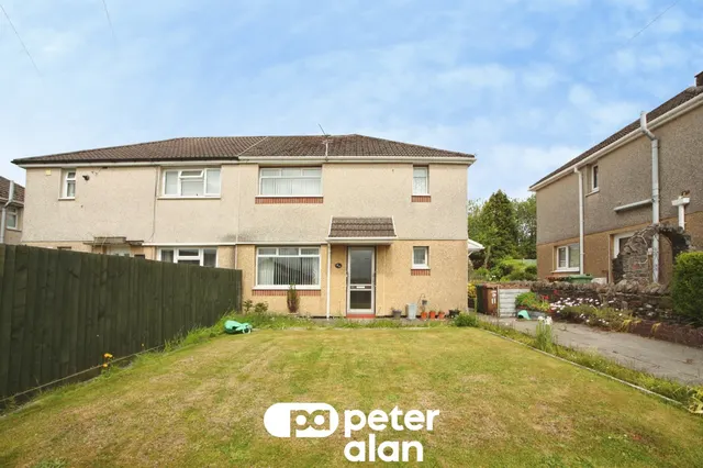 Dan-Y-Gaer Road, Hengoed, CF82, photo 1