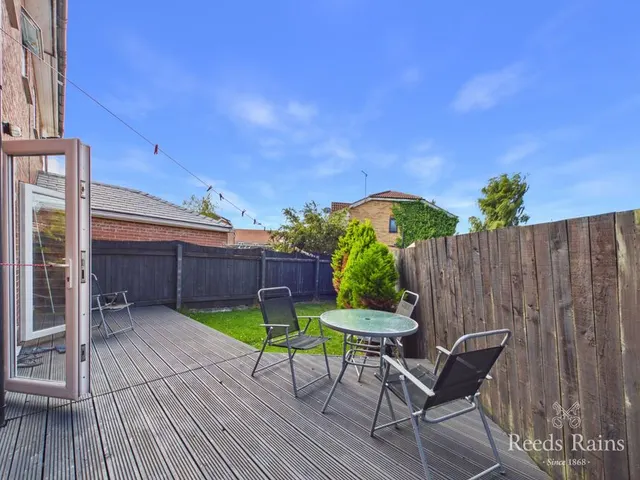 Photo 3 — Wingfield Road, Hull, East Yorkshire, HU9