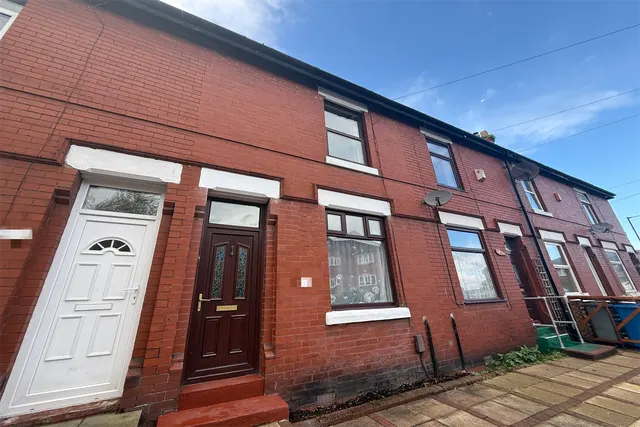 Chapel Road, Sale, photo 1