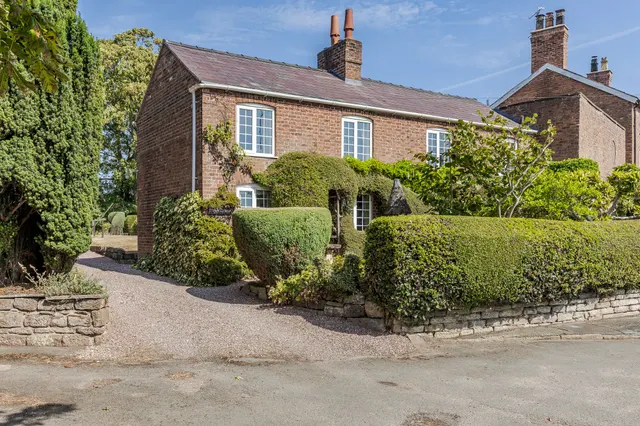 Tarvin, Chester, photo 1