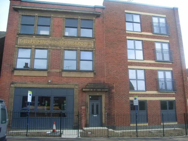 Cuthbert Cooper Place, Darnall, photo 1