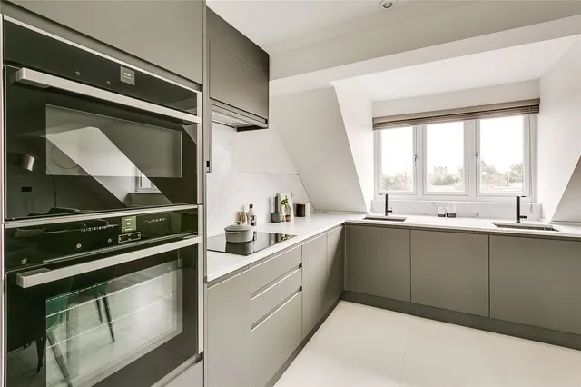 Beechcroft Avenue, Golders Green, NW11, photo 3