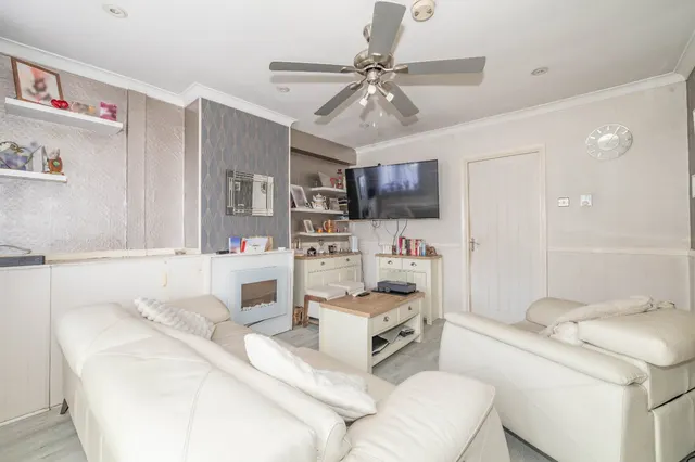 Hunter Avenue, Willesborough, TN24, photo 2