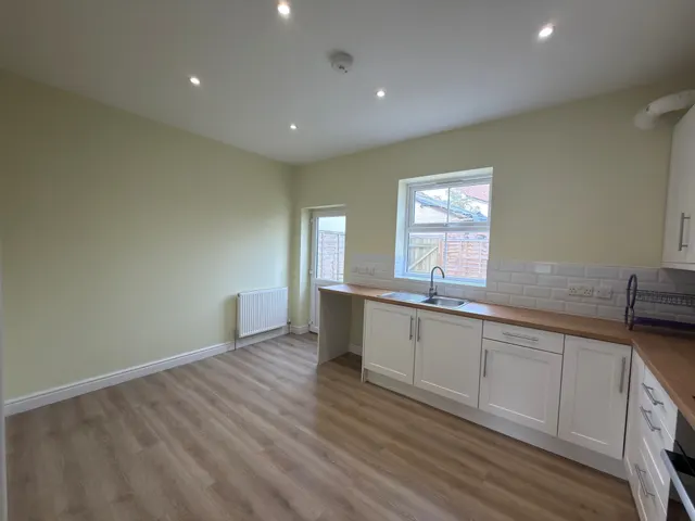 Kingston Road, Taunton, TA2, photo 3