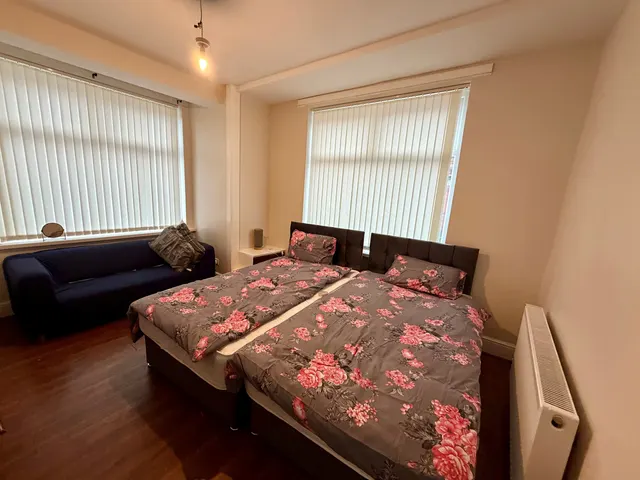 Kippax Street, Rusholme, M14, photo 1